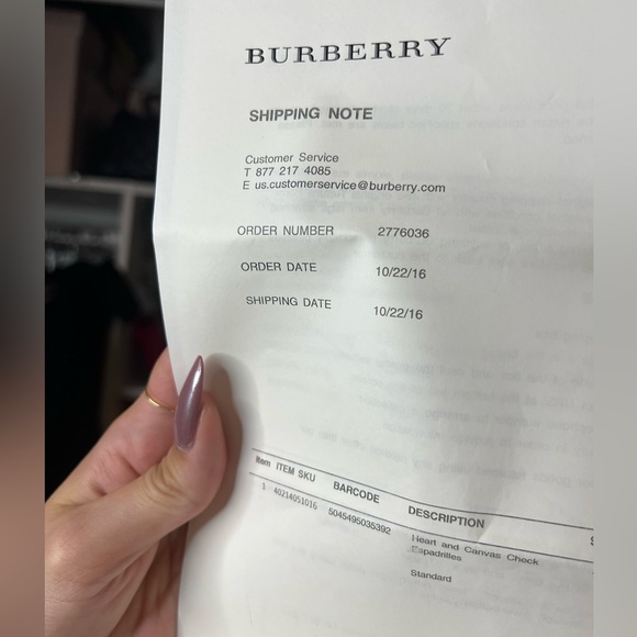 AUTHENTIC and RARE Burberry Heart and Canvas Check Espadrilles - Picture 9 of 12